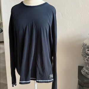 Gymshark long sleeved black work out t shirt size XL
